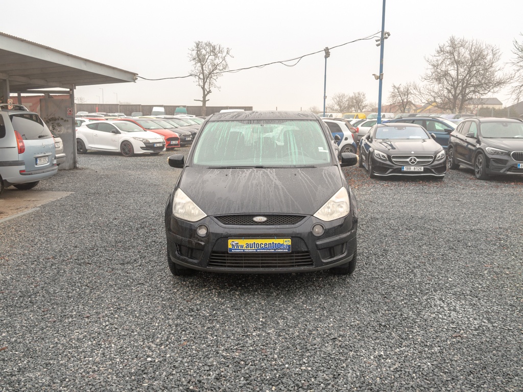 Ford S-MAX 2.0i 16V 107KW – 7 SEDADEL - 2