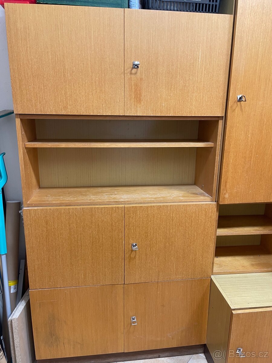 skříň - univerzál - 2