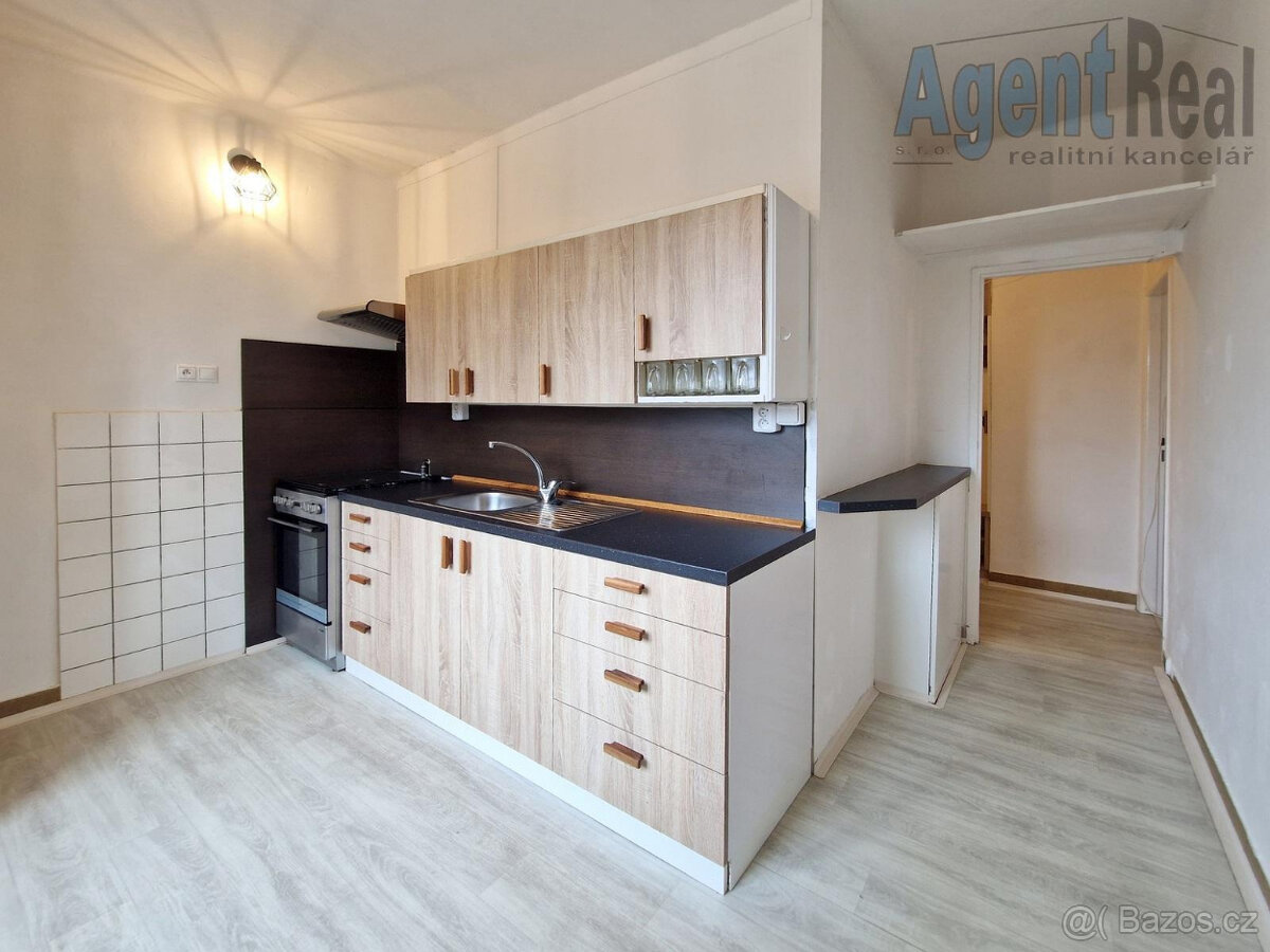 Pronájem byt 2+1 v Šumperku - 2