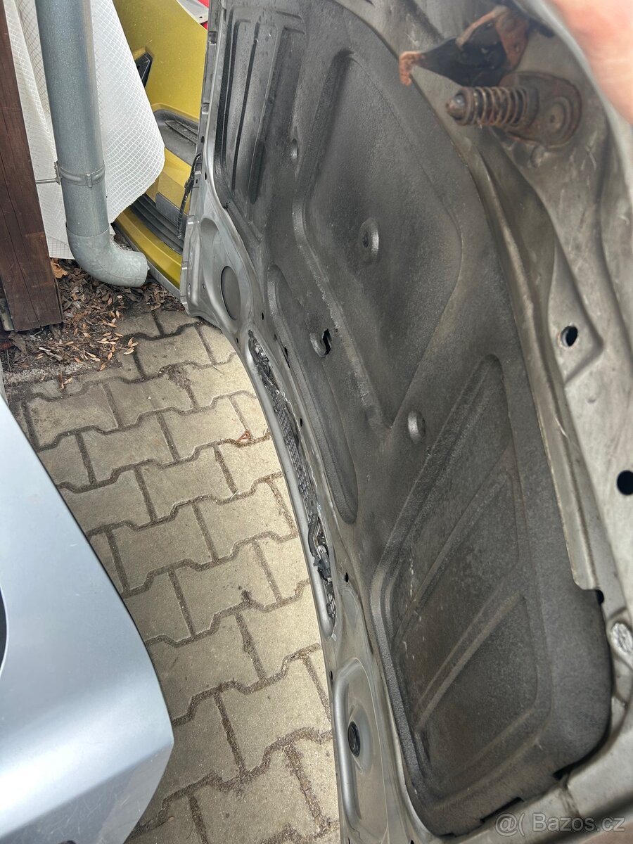 Kapota Bmw e46 combi - 2