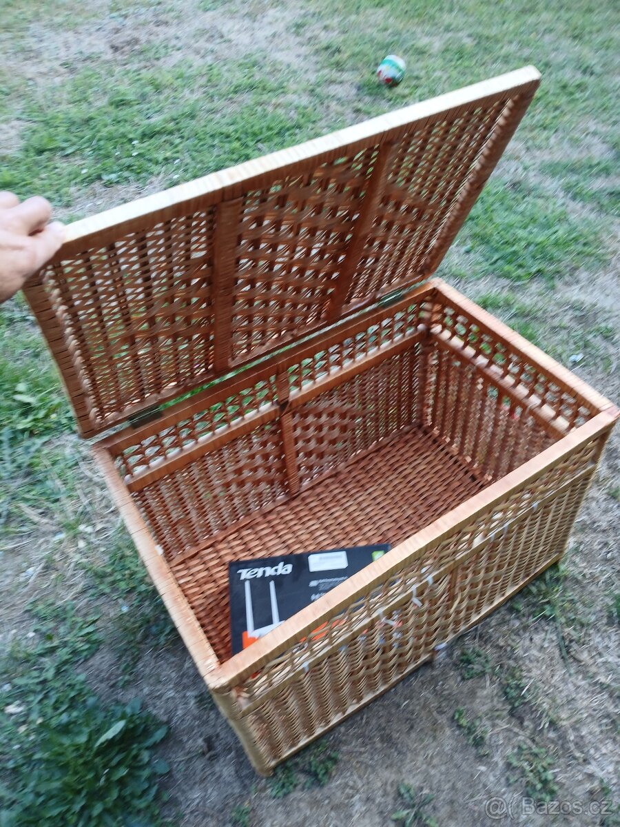 proutěná truhla s víkem - 2