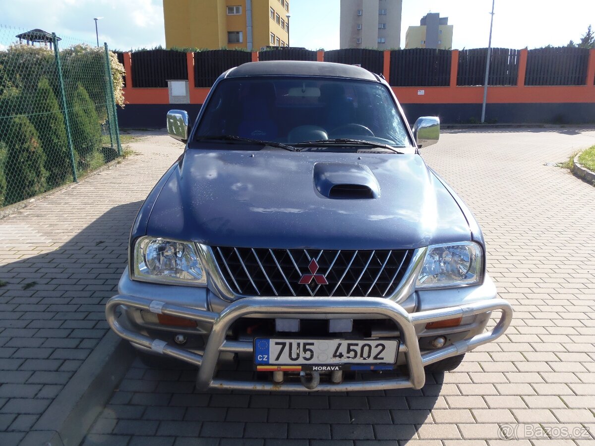 Mitsubishi L200 2.5 TD 4x4 naviják nová STK