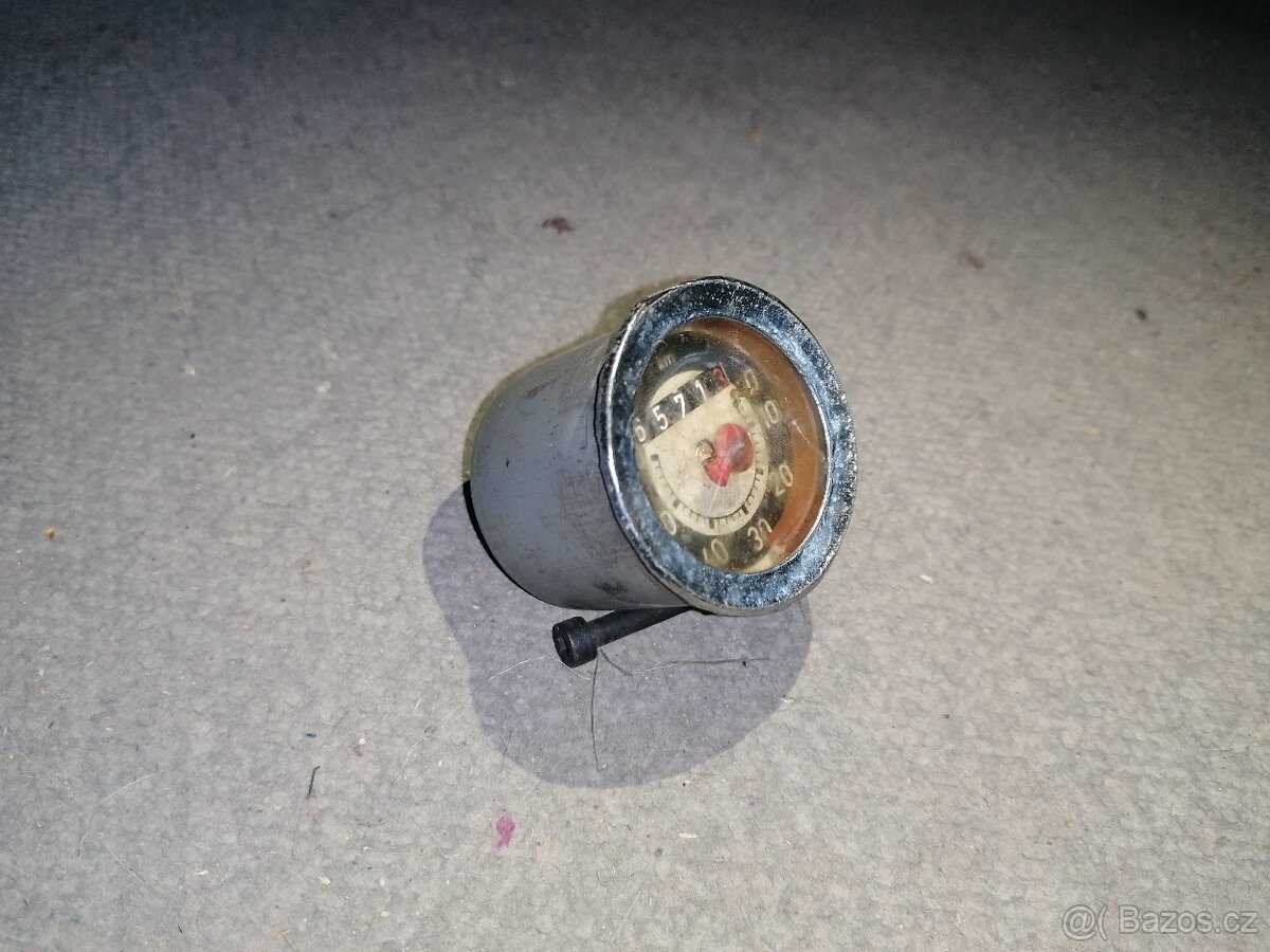 Tachometer na Stadion S22, Jawa 555 - 2