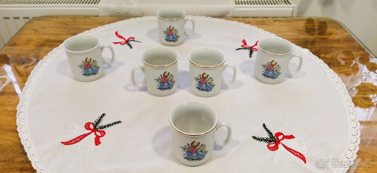 Překrásná značk.vánoční sada.Vysoce zlacená čajová souprava - 2