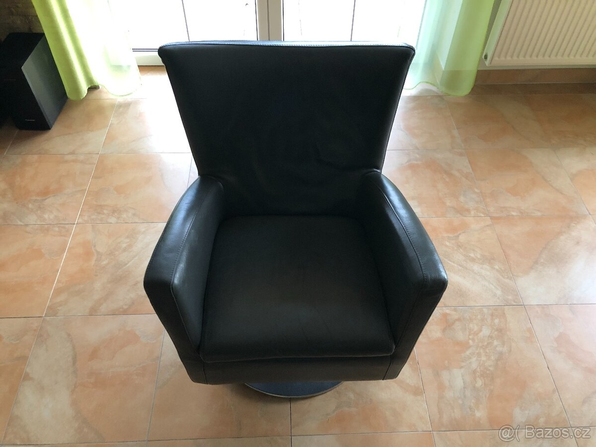 DESIGNOVÉ OTOČNÉ KŘESLO FLIP KŮŽE TORO - 2