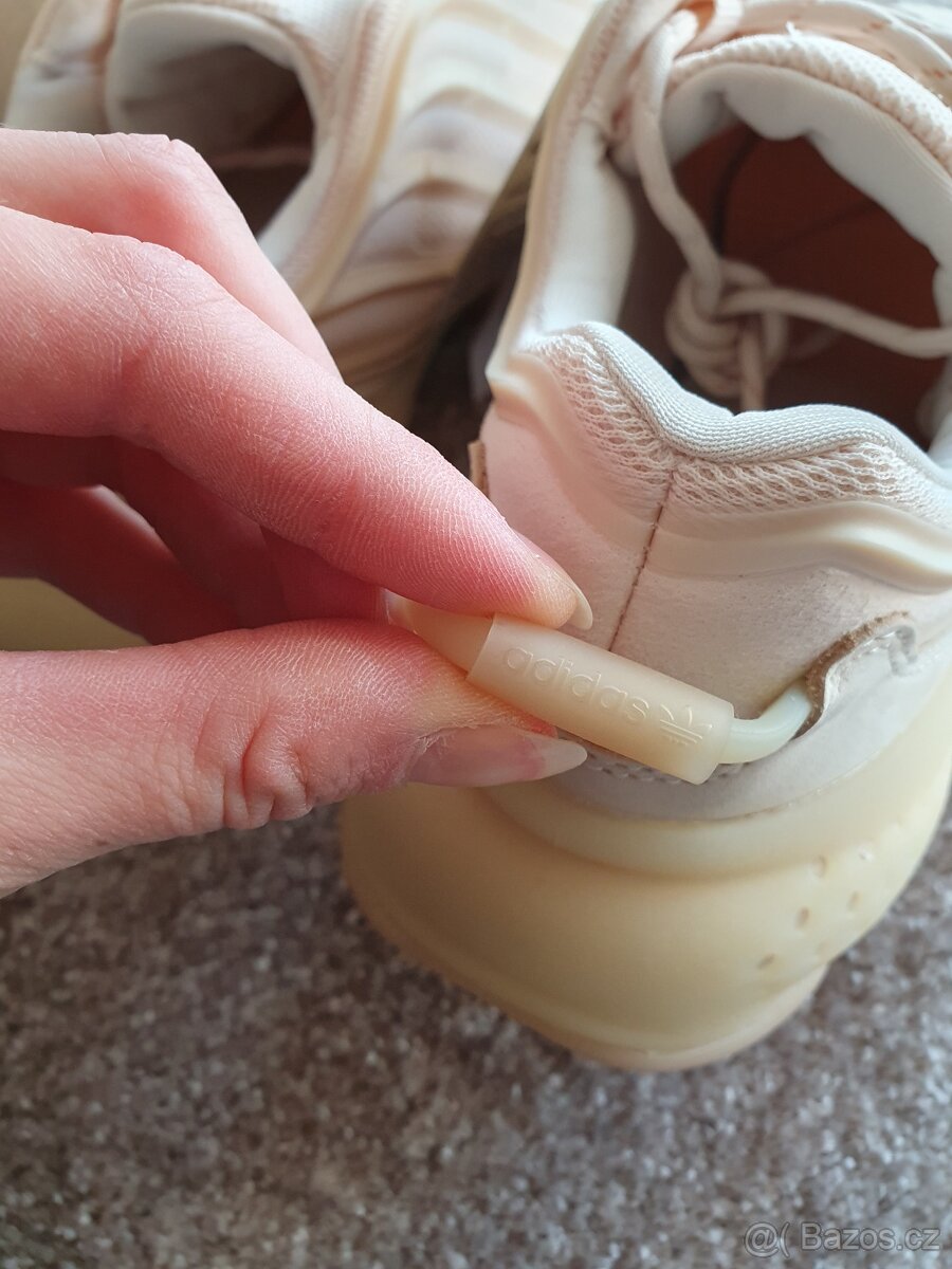 Tenisky Adidas Ozrah W (NOVÉ) vel. 39 1/3 - 2