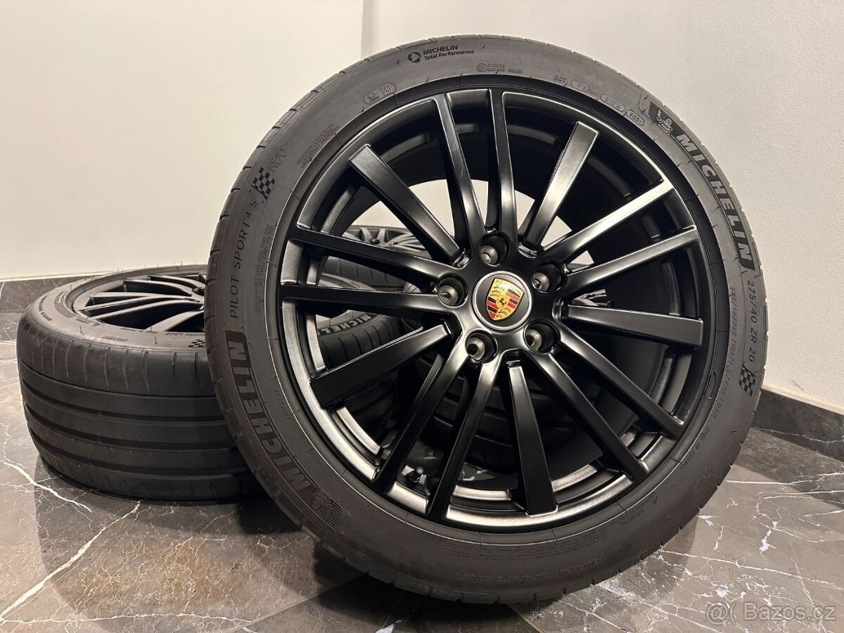 original Porsche Panamera R20 GTS 971601025C - 2