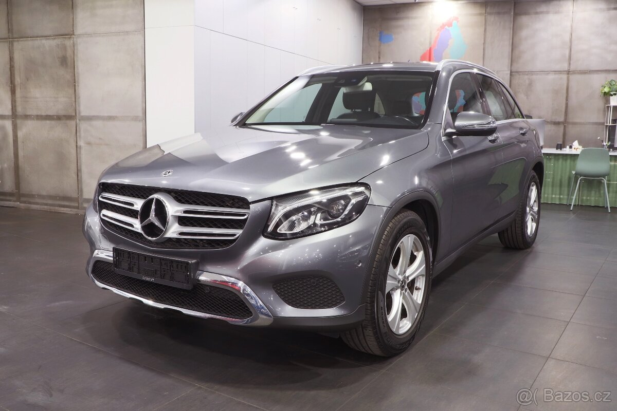 Mercedes-Benz GLC220d 125kW 4x4 - otevřeno celý víkend do 20 - 2
