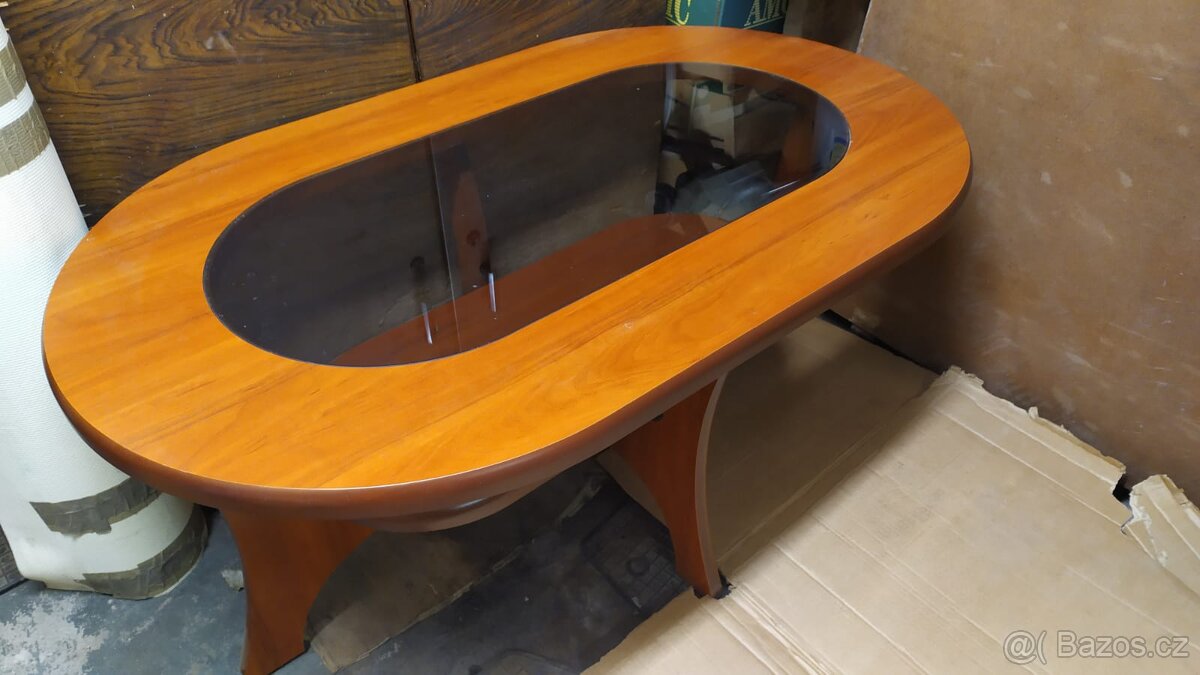 Konferenční stolek - 2