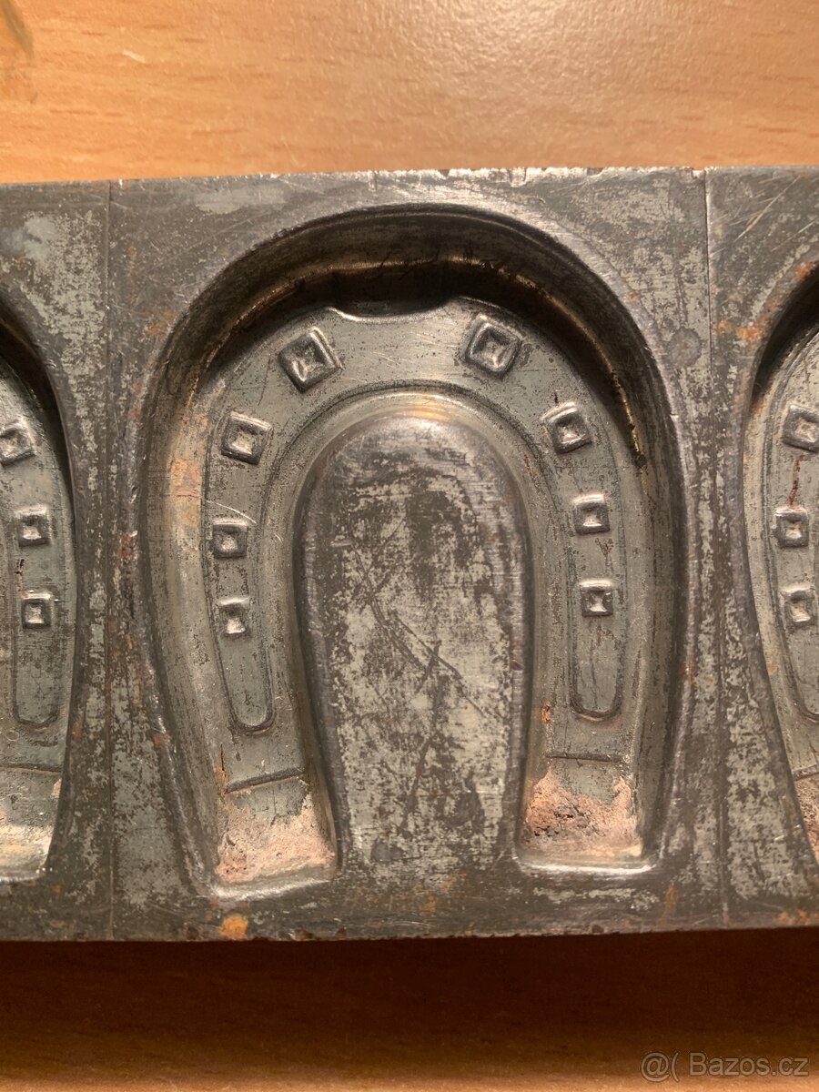 Starožitná forma na čokoládu ANTON REICHE - 2