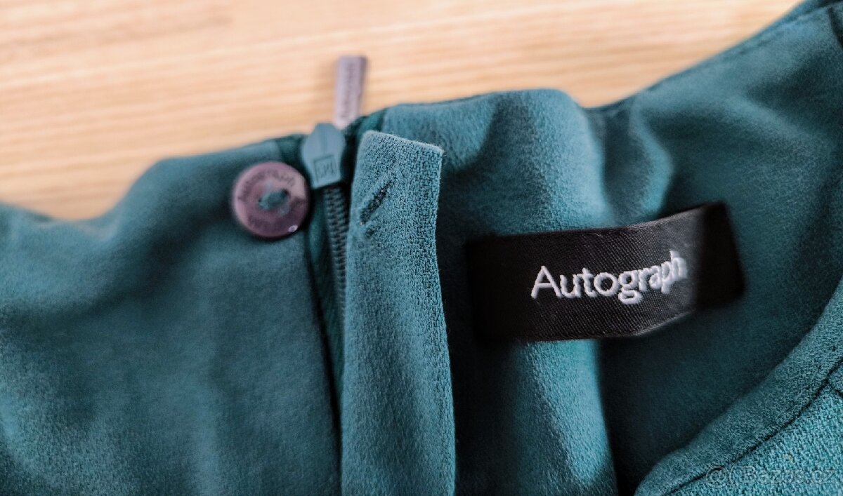 Smaragdové společenské šaty - 2