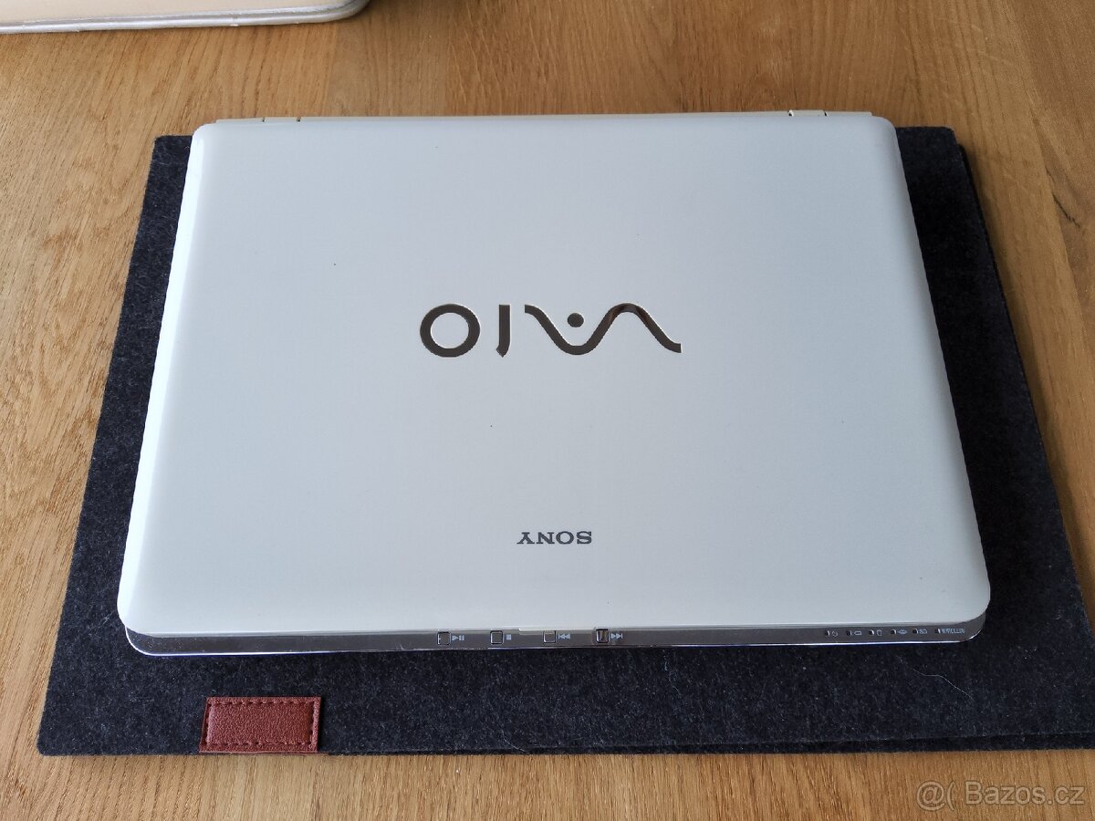 Prodám Sony Vaio PCG-5J5M - 2