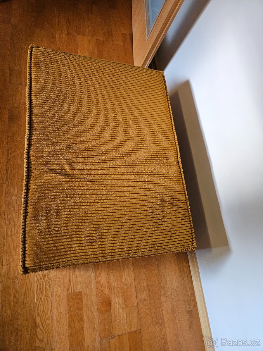 Manšestrový taburet - 2