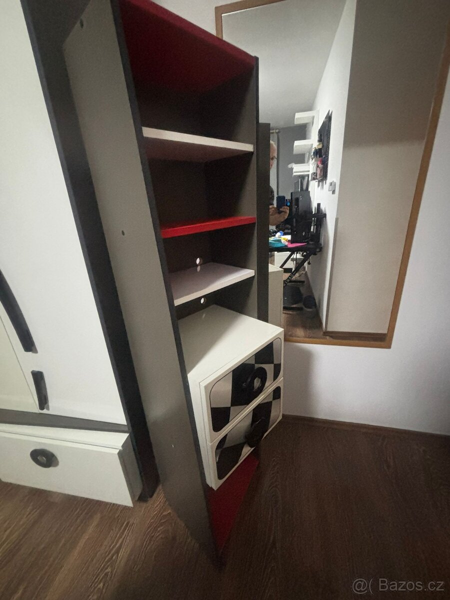 Zařízení studentského pokoje - 2