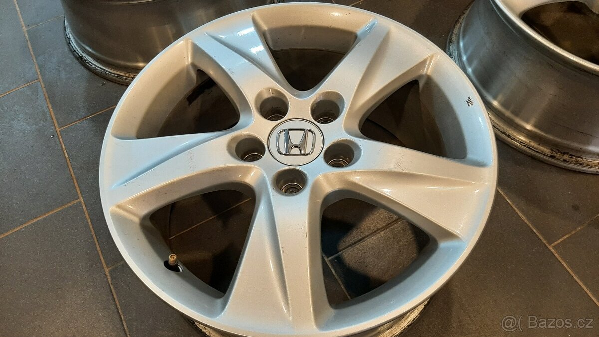 Alu kola - Honda - 7/5Jx17 ET-55 - 2