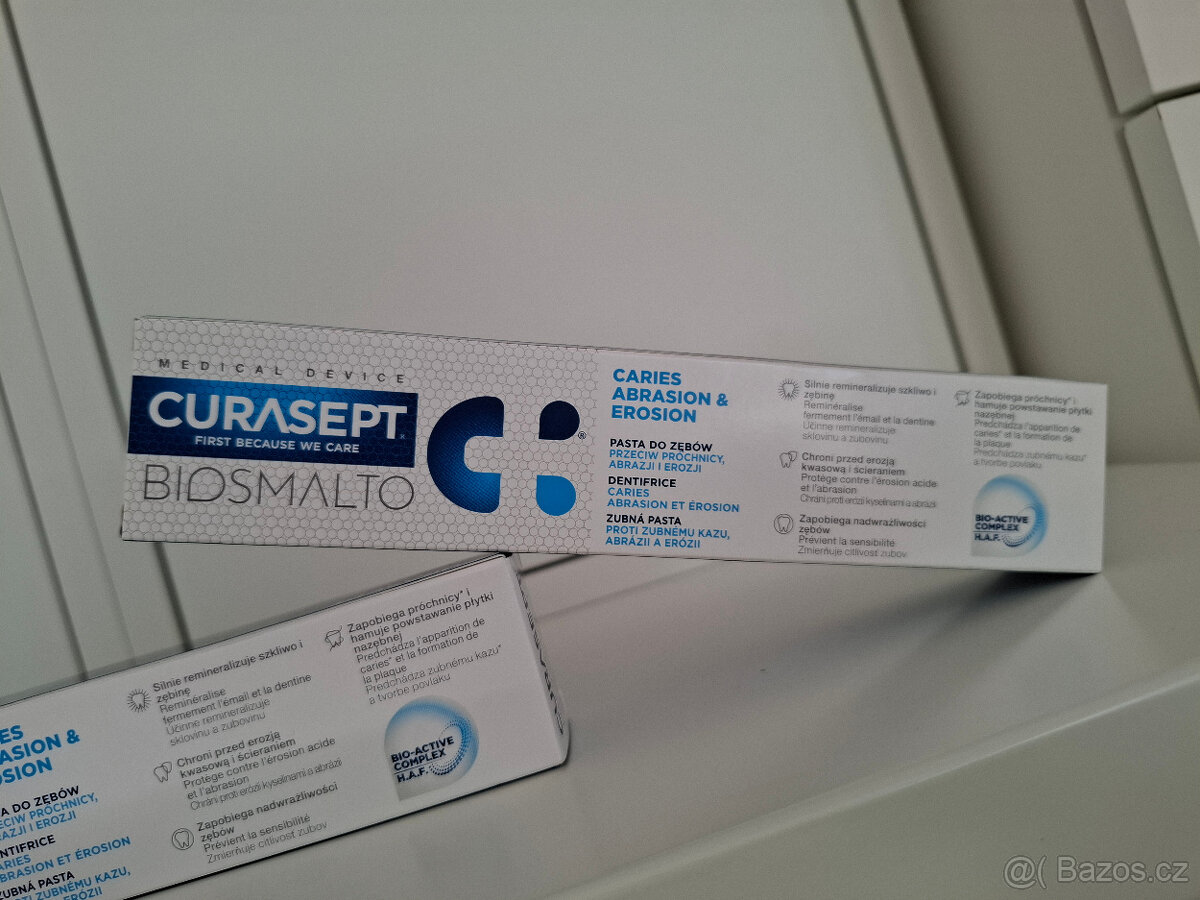Zubní pasty Curasept - 2