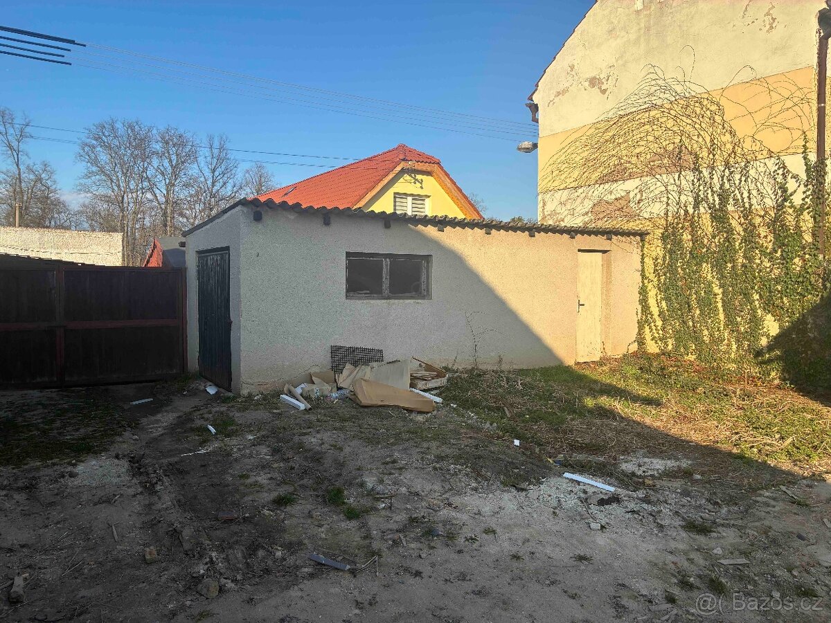 Pronájem RD Horní Beřkovice - 2