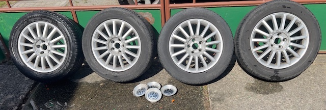 VW Alu kola 17" - 2