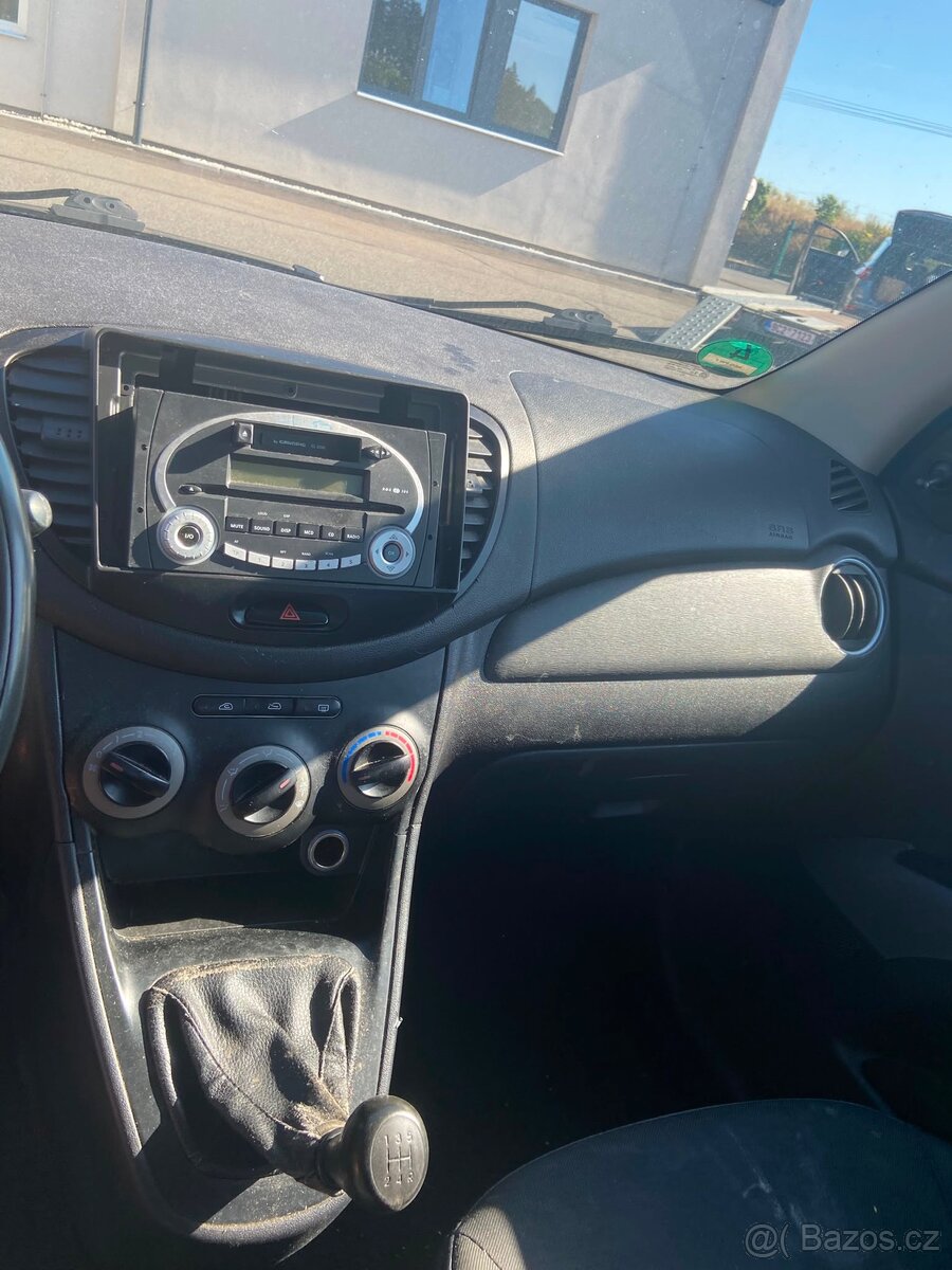 Hyundai I10 2012 1.1 51kw - 2