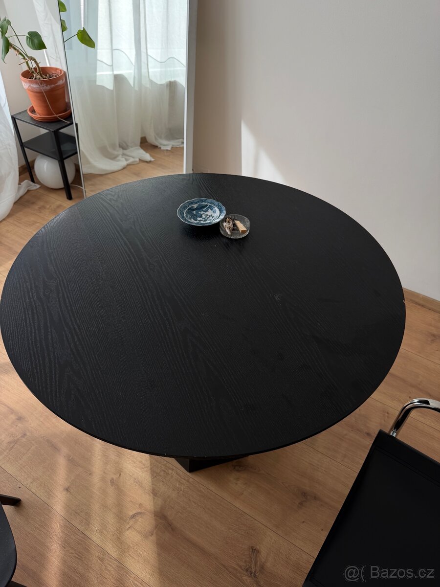 Predám stůl 100cm x 75cm - 2