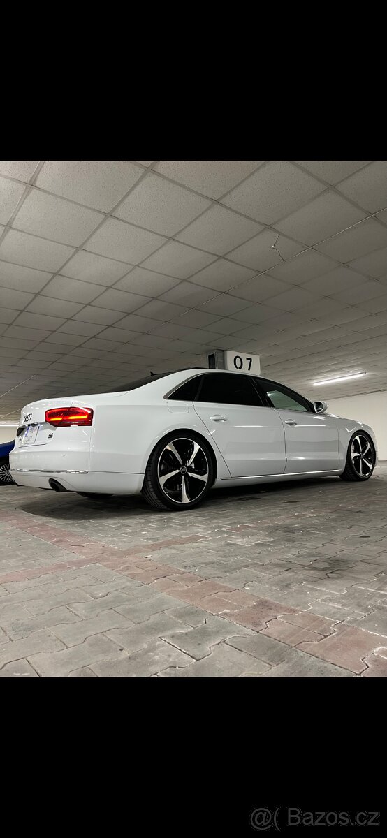 Audi A8 L D4 4.2 FSI V8 Quattro | 273 kW | Full výbava | Dov - 2