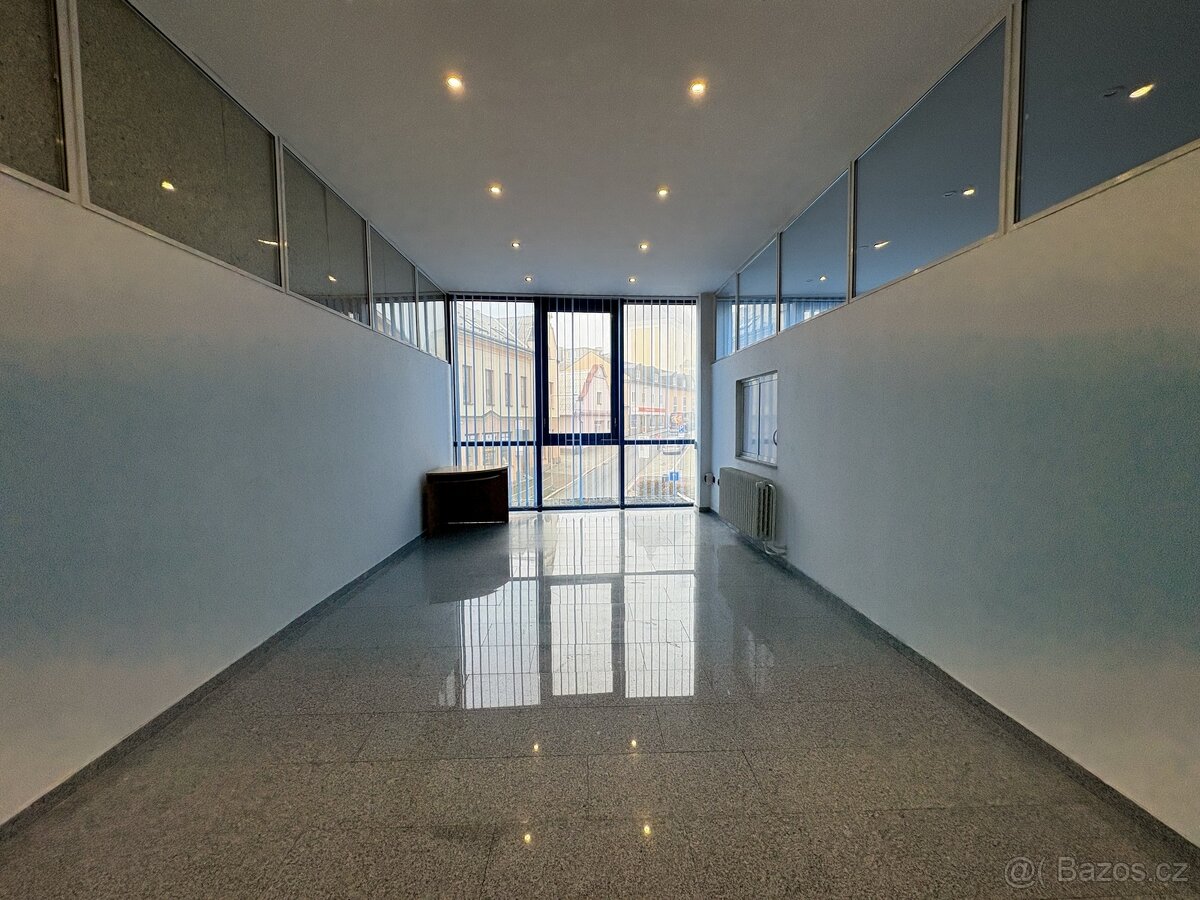 Pronájem, kancelář, 24 m2, Zábřeh - 2