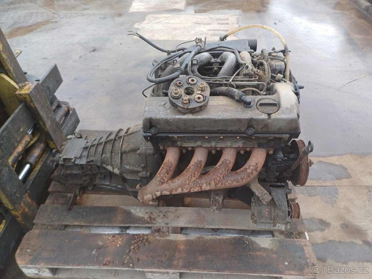 Motor OM601, Mercedes Benz W124 ,200D, včetně převodovovky - 2