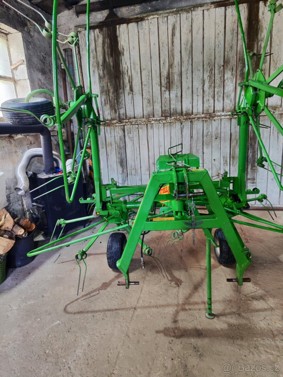 obraceč sena stoll z 550 d hydro v TOP STAVU - 2