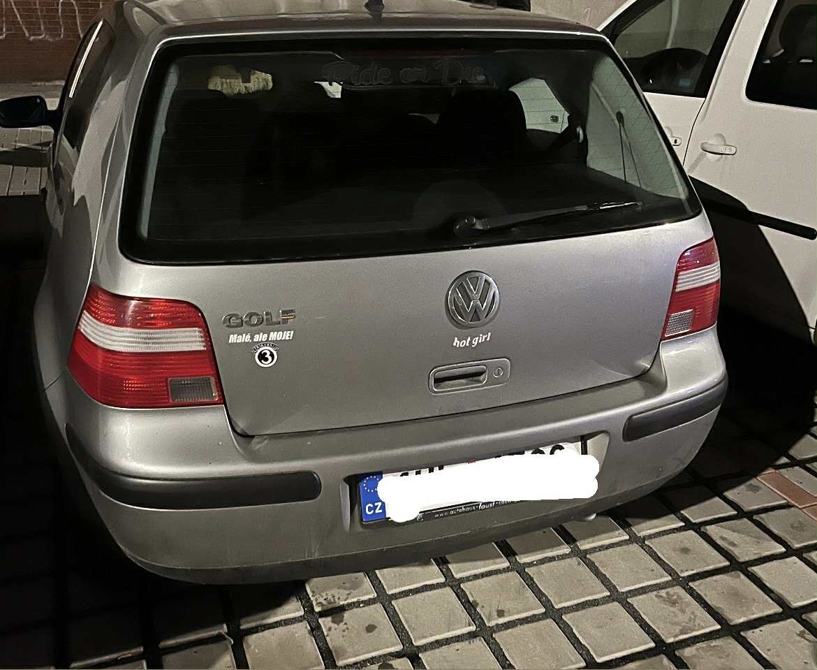 VW GOLF 4 - 2