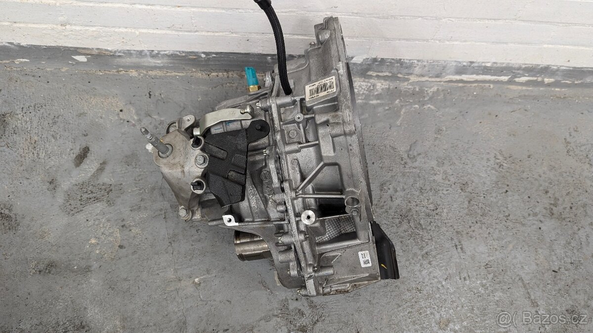 Převodovka Renault Clio Dacia Sandero JT4004 320107520R - 2