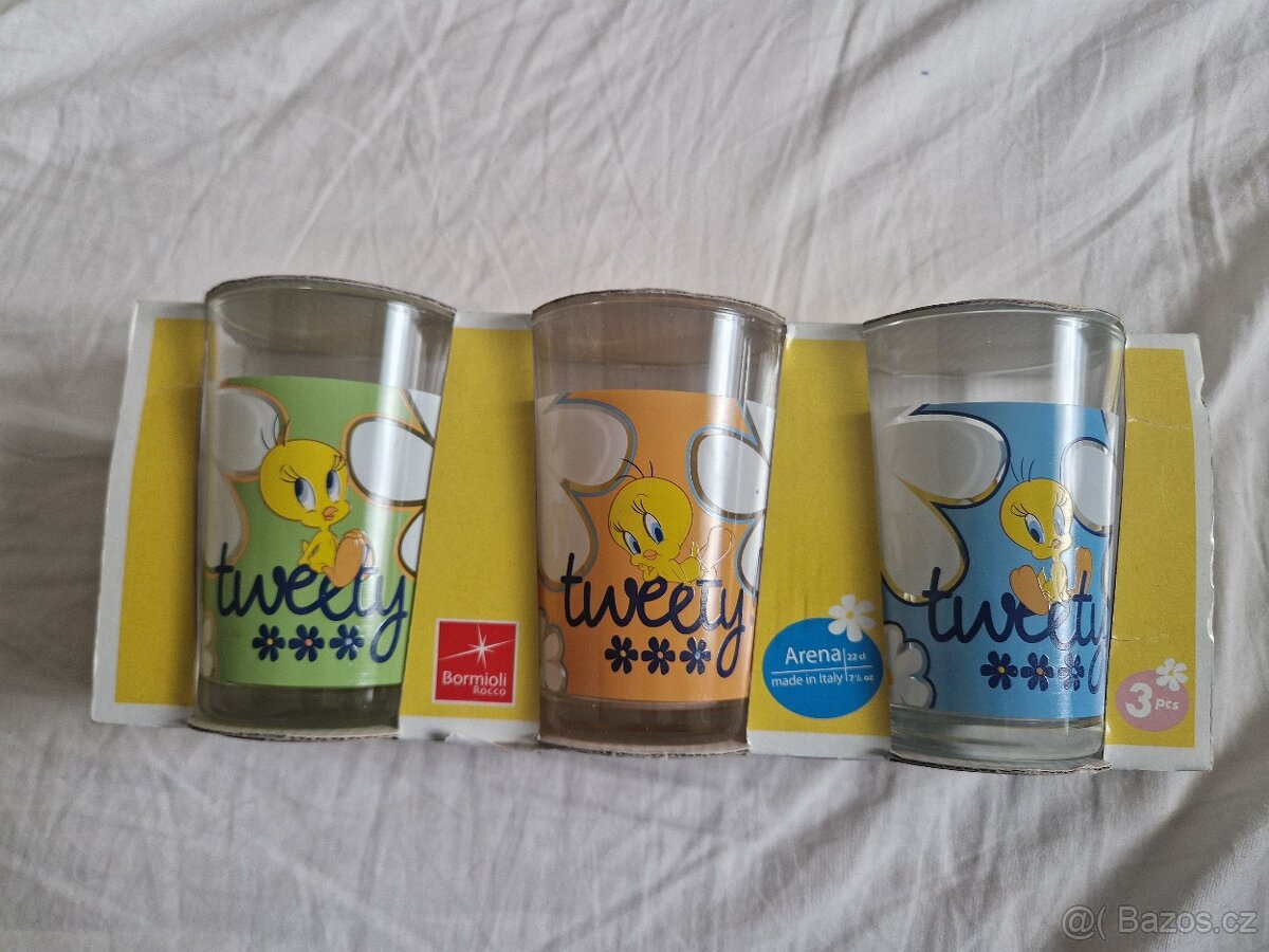 Krásná nová sada 3 skleniček s motivem Tweety - 2