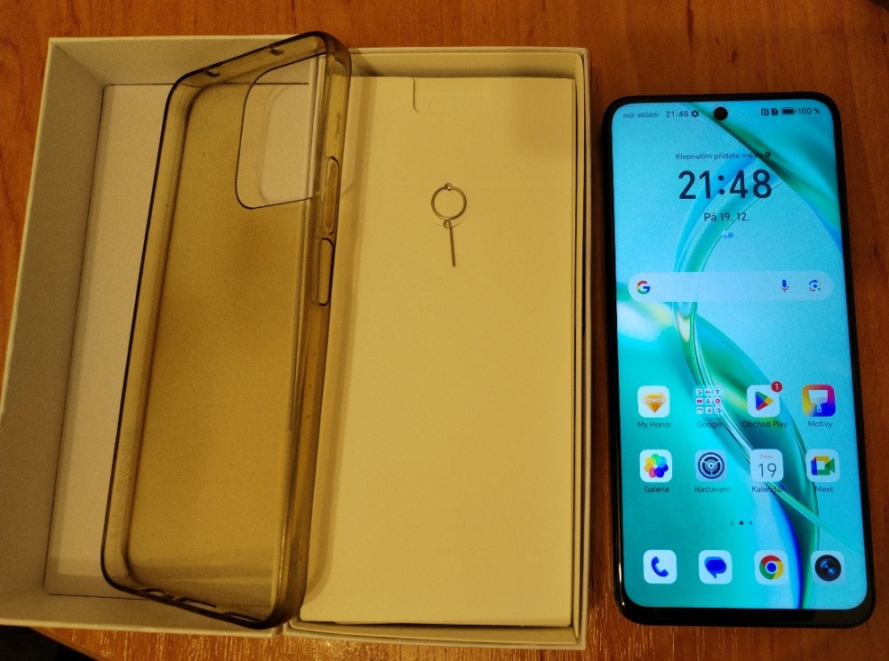 HONOR 200 Smart 256GB 4 GB RAM velmi málo použitý - 2