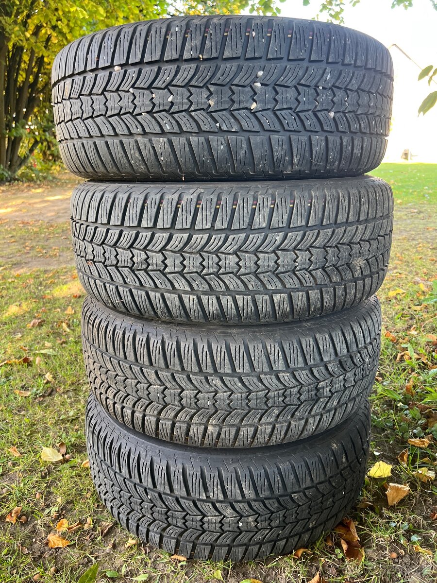 Zimní sada Ford 215/55/16 - 2