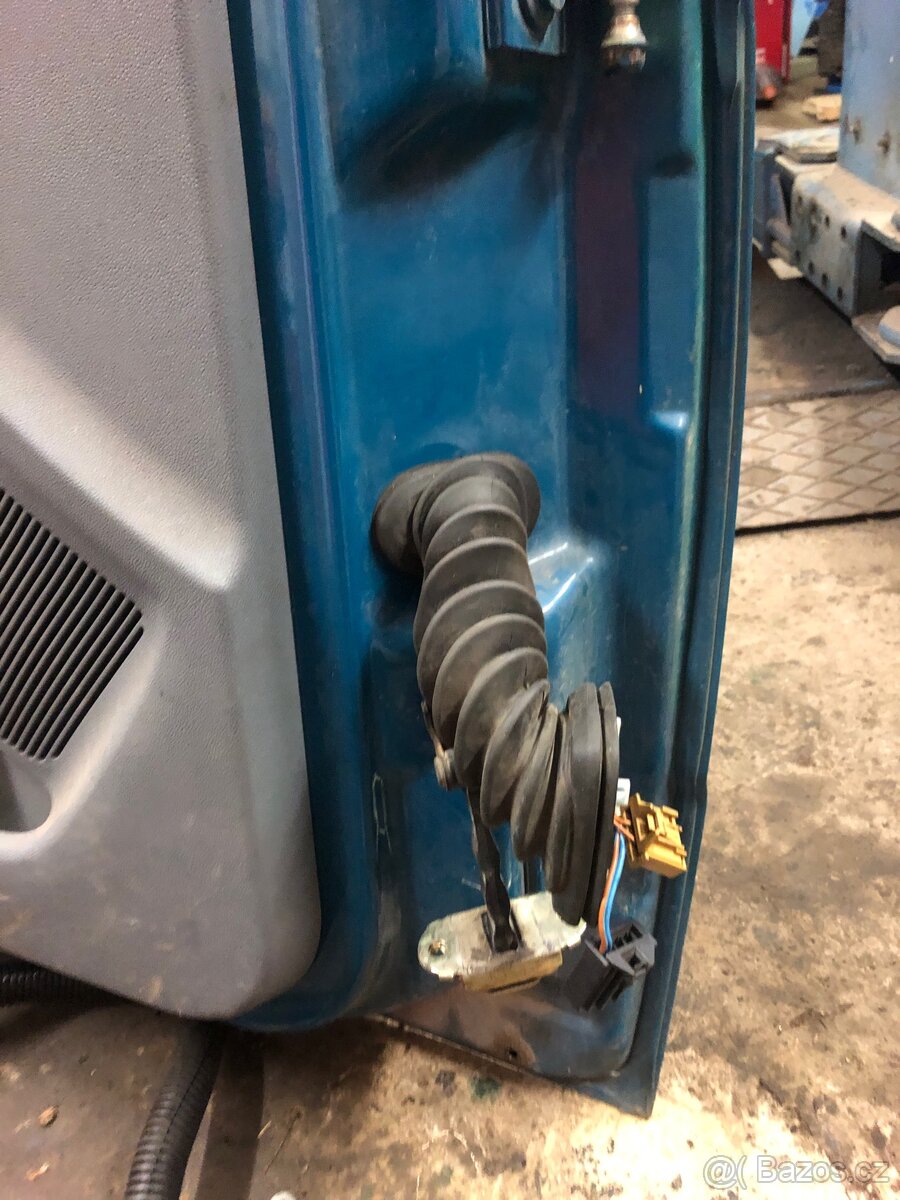 Dveře Fabia 1 sedan - 2