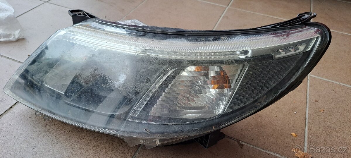 Světla L a P přední Saab 9-3 NG - 2