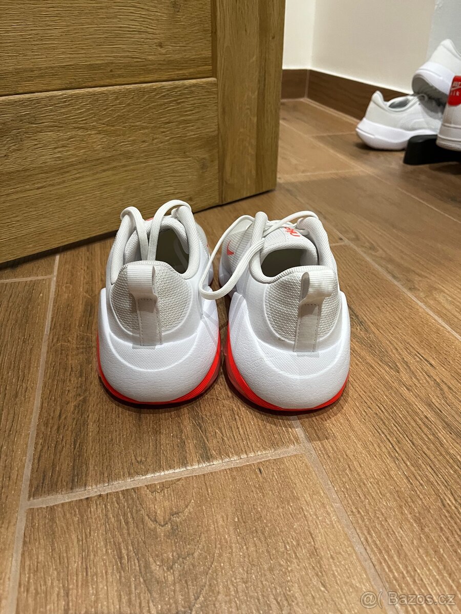 Nike Zoom Air Belle 7 - 2