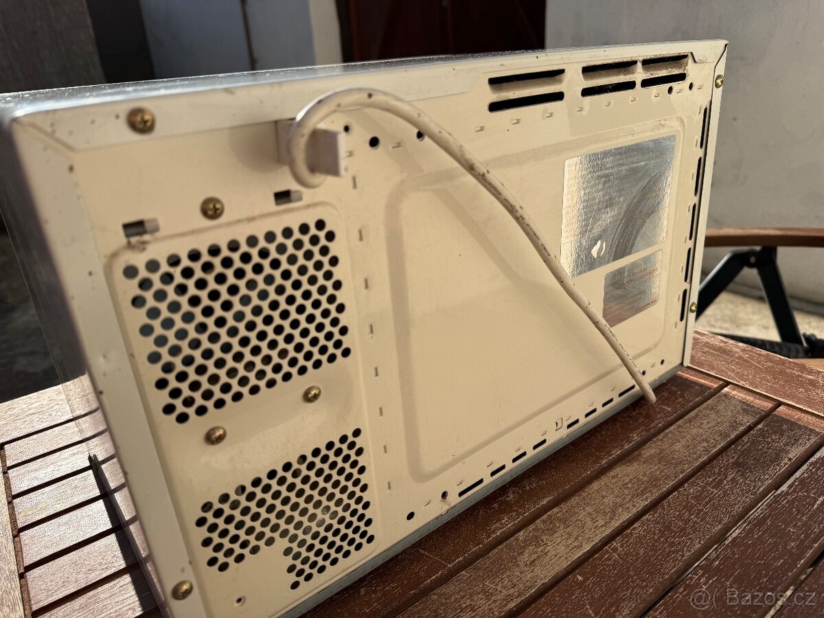 Mikrovlnná trouba SHARP - 2