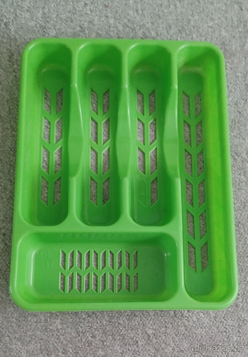 Plastový příborník - 2