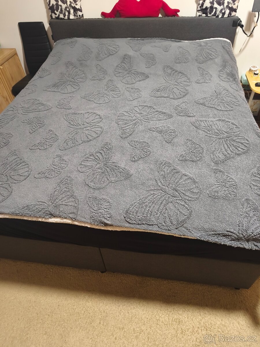 Boxspring Manželská postel - 2