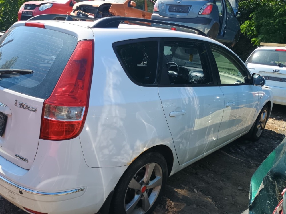 ND - Hyundai i30 combi - 2
