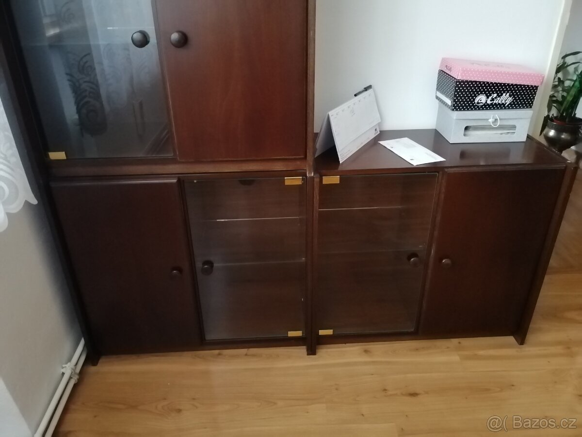 4x skříňka, dřevo/sklo - 2