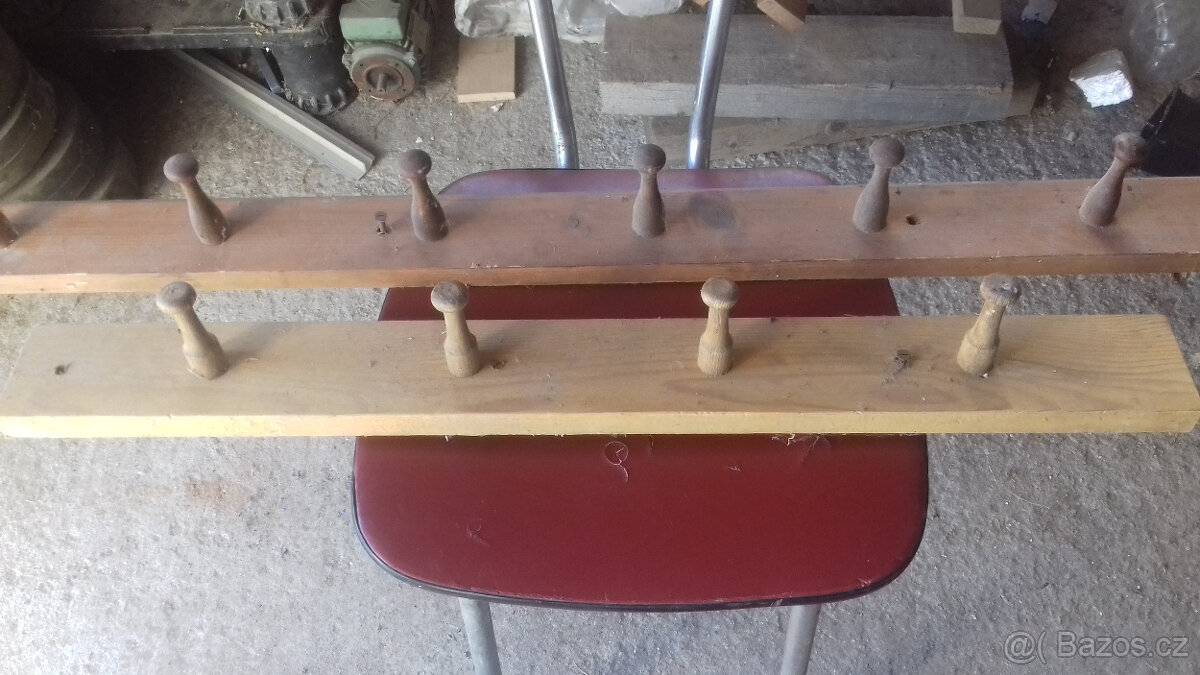 Starožitné věšáky - 2