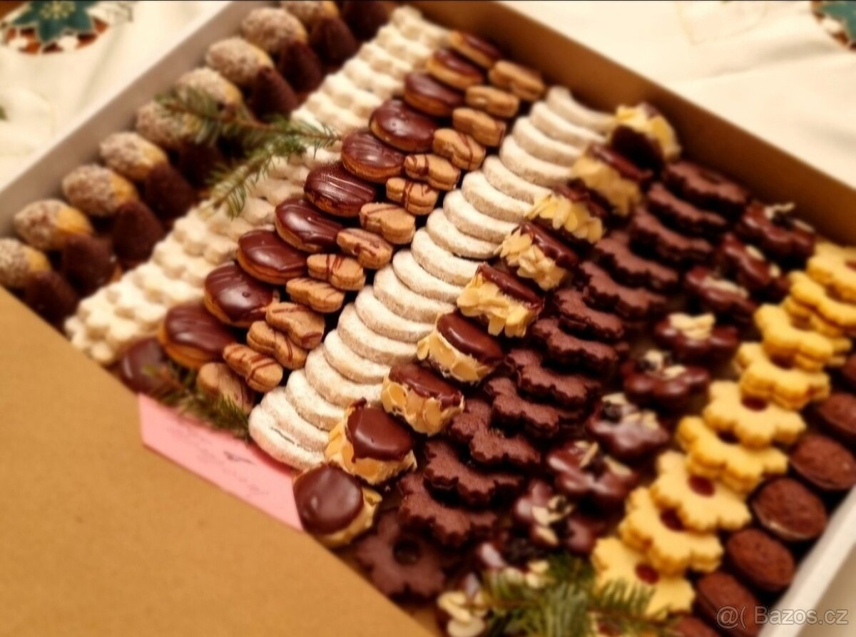 Vánoční cukroví Deluxe s dovozem - 2