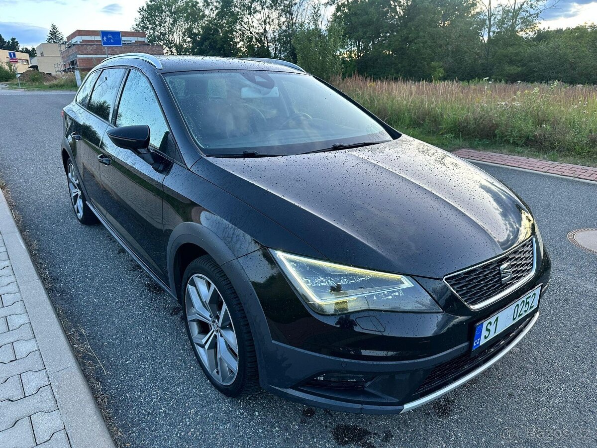 Seat Leon X-perience 2.0 TDI DSG 135kW 4x4 ACC FULLED - 2