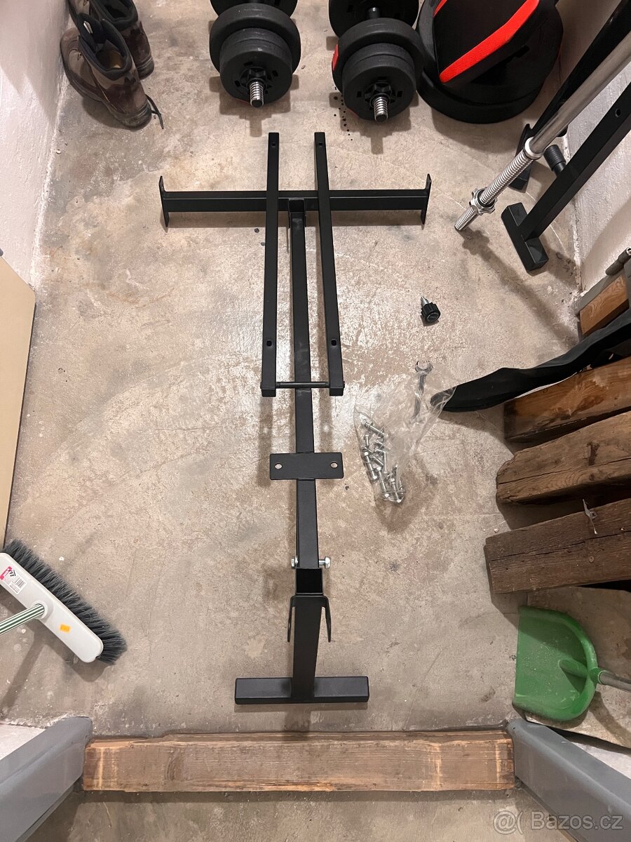 Posilovací lavice, činky - 2