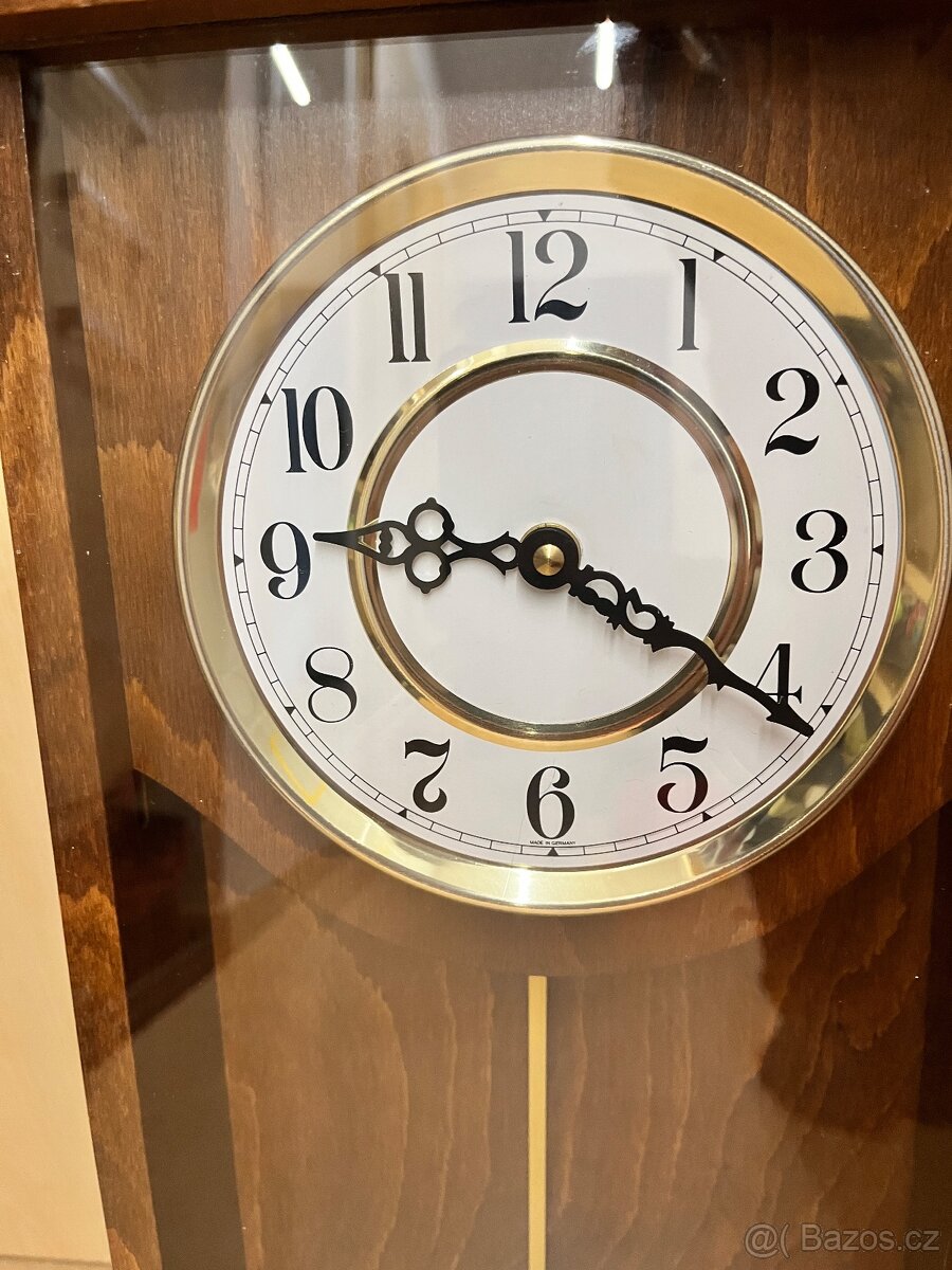 Kyvadlové hodiny - 2