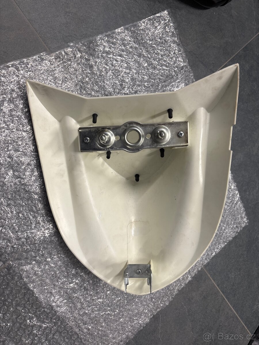 Krovka Kawasaki ZX10R 04-05 - 2