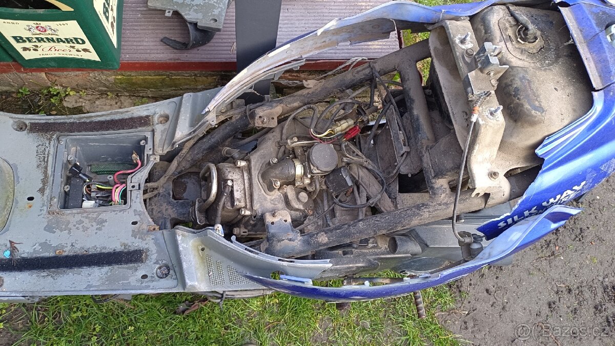 Scooter Yuki 50ccm na díly - 2