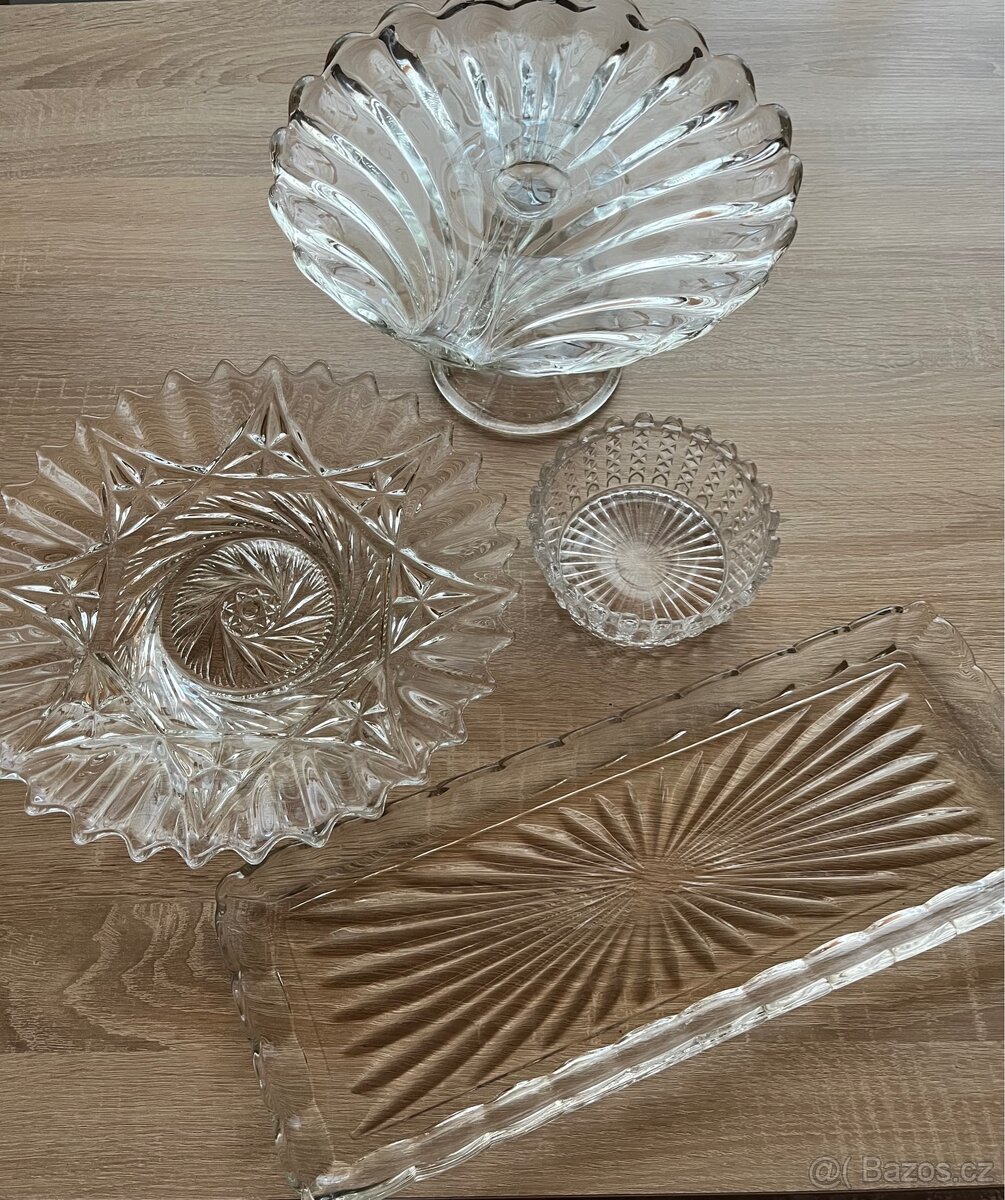 Skleněné mísy - 2