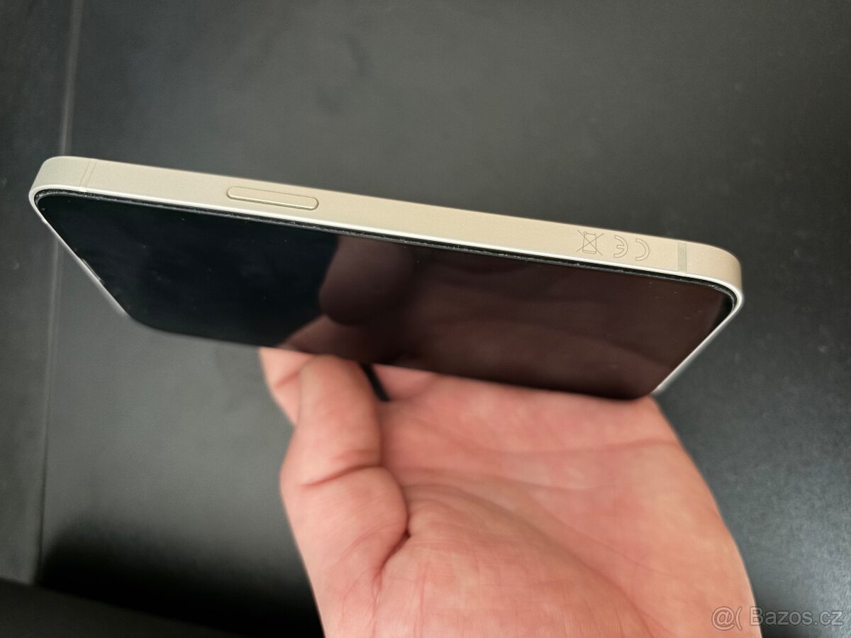 IPhone 13 / 128 GB - 2